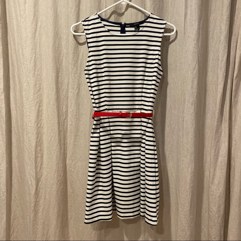 Women’s dress